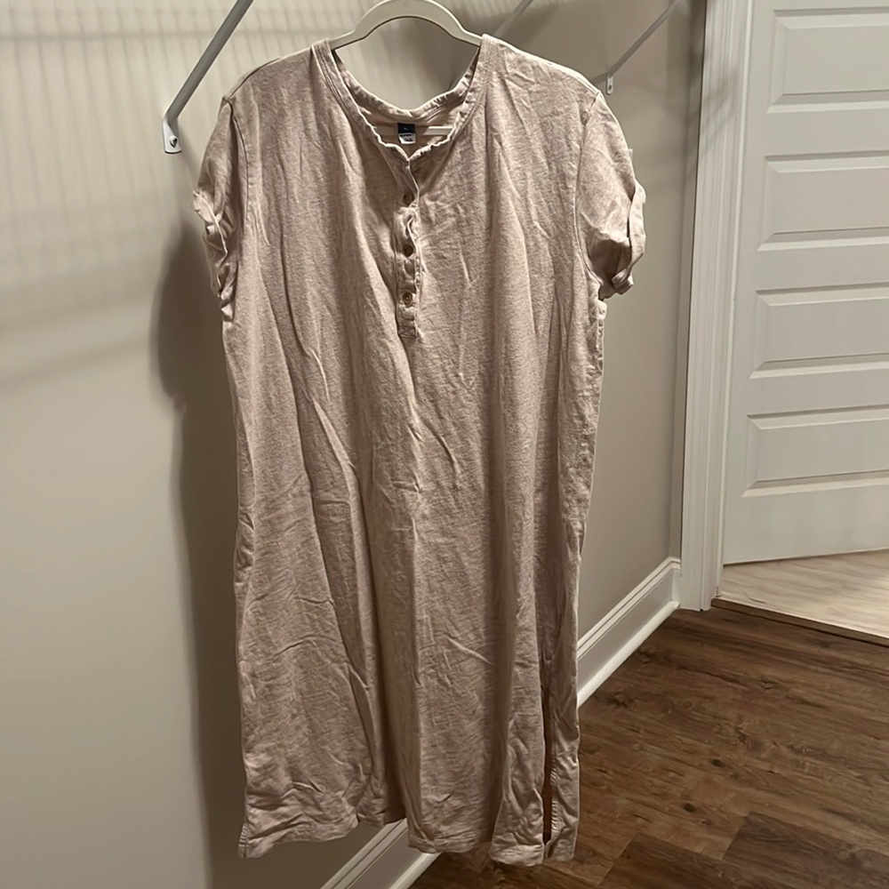 Old Navy Henley midi dress